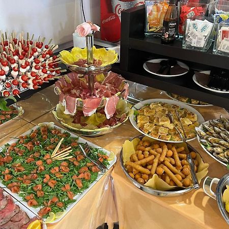 Hotel Napoleon San Mauro Mare 外观 照片