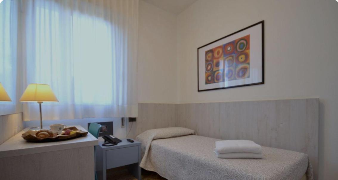 Hotel Napoleon San Mauro Mare 外观 照片