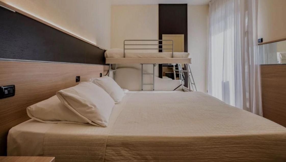 Hotel Napoleon San Mauro Mare 外观 照片