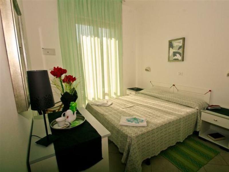 Hotel Napoleon San Mauro Mare 外观 照片